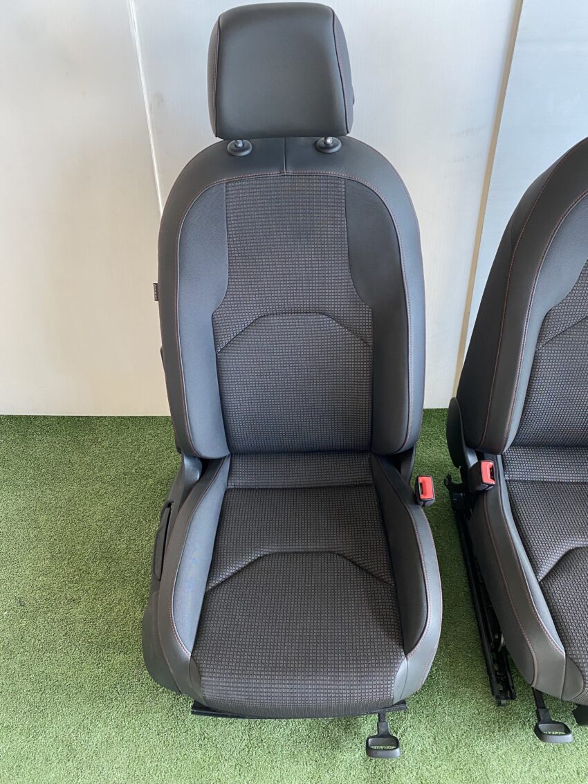 SEDILI/INTERNO SEAT LEON 2020 - immagine 3