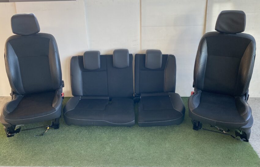 SEDILI/INTERNO RENAULT CLIO 3A SERIE PELLE E TESSUTO 07/05>05/09<