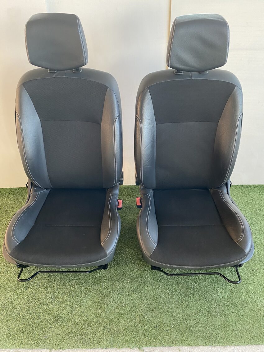 SEDILI/INTERNO RENAULT CLIO 3A SERIE PELLE E TESSUTO 07/05>05/09< - immagine 2