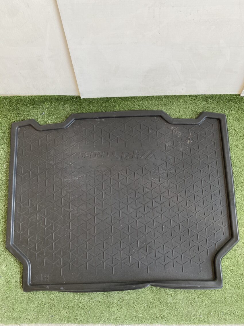 Vasca baule Toyota Yaris Cross 05/21>
