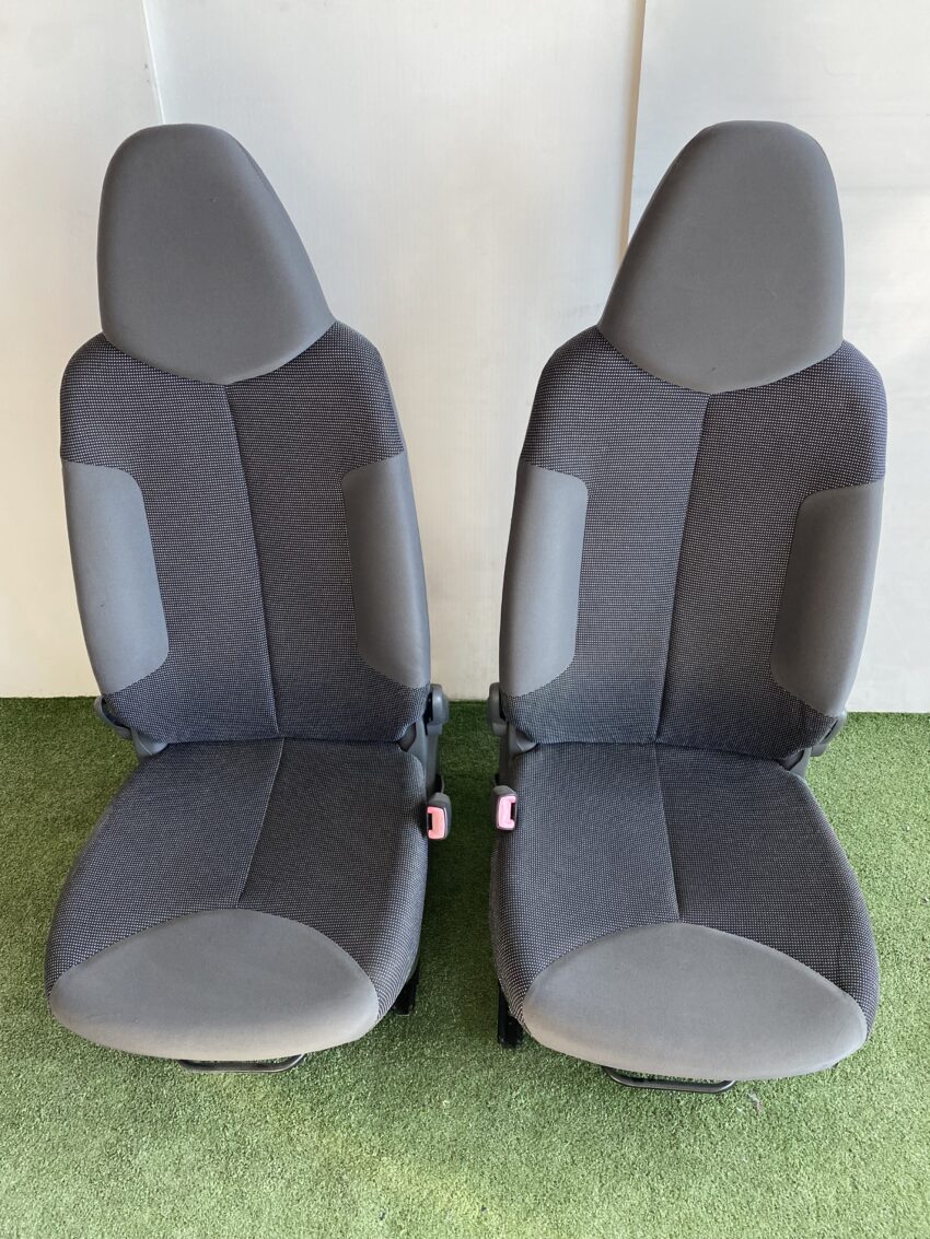 SEDILI/INTERNO PEUGEOT 107 06/05> - immagine 2