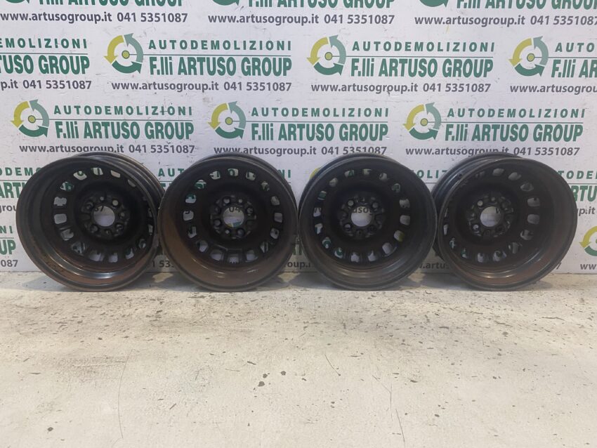 4 CERCHI IN FERRO NERI FIAT PANDA 141 ORIGINALI R13 4×13 - immagine 2