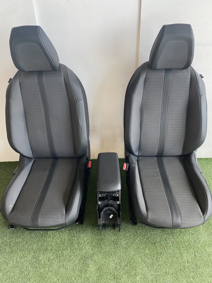SEDILI/INTERNO PEUGEOT 2008 2023 - immagine 2