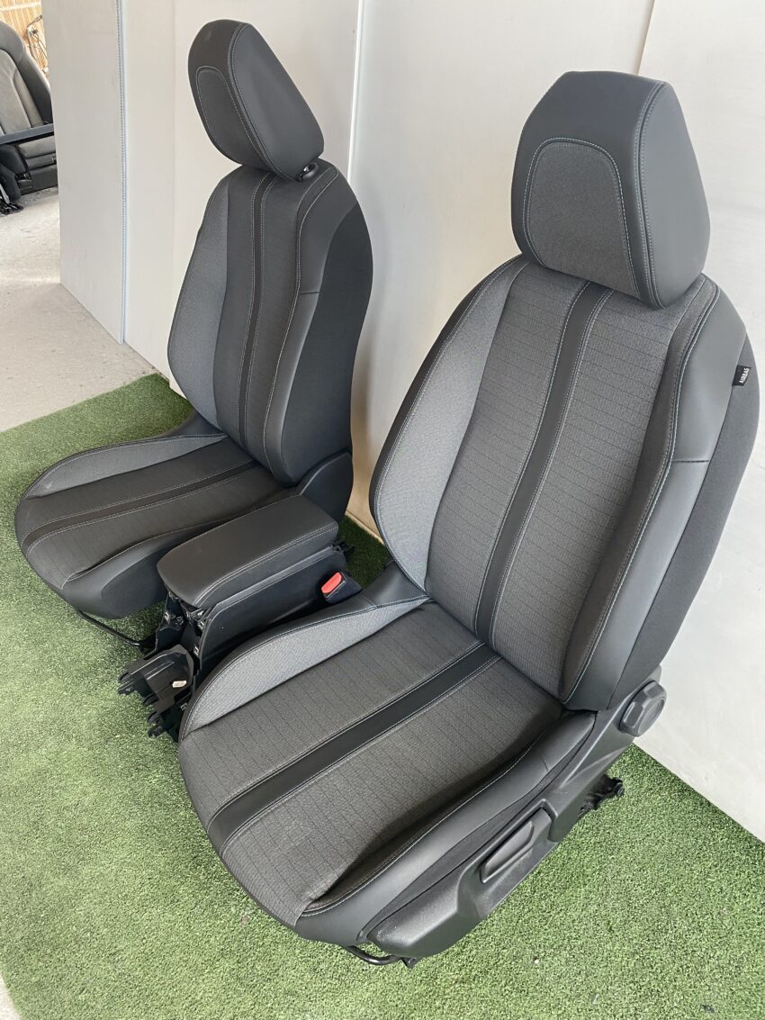 SEDILI/INTERNO PEUGEOT 2008 2023 - immagine 7